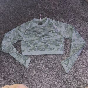 Camo Cropped Athletic Top